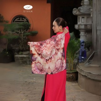 Khăn lụa vuông hoa violet pha vàng 65*65cm